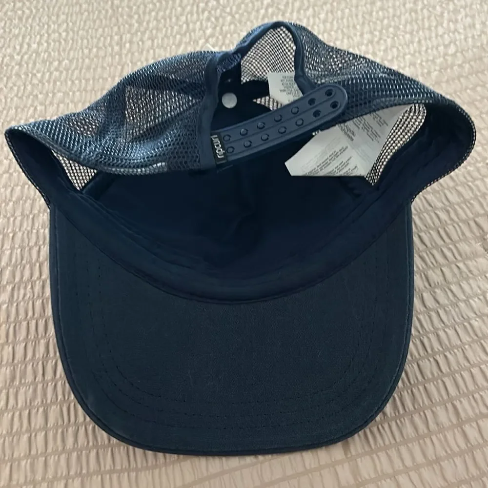 Rip curl new tags trucker hat with rainbow embroidered logo